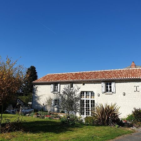 La Tour Du Raygnier Bed & Breakfast Verneuil-le-Chateau Dış mekan fotoğraf