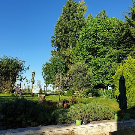 La Tour Du Raygnier Bed & Breakfast Verneuil-le-Chateau Dış mekan fotoğraf